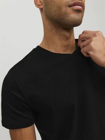 Jack&Jones men's t-shirt Organic V-neck black - Men's T-shirts - 136220 - 2