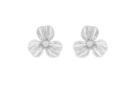 Snö of Sweden Earrings Flora petal silver - Earrings - 141130 - 1