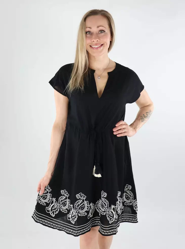 JDY embroidered dress Embroidery black/w.tapioca - Dresses and tunics - 138571 - 1