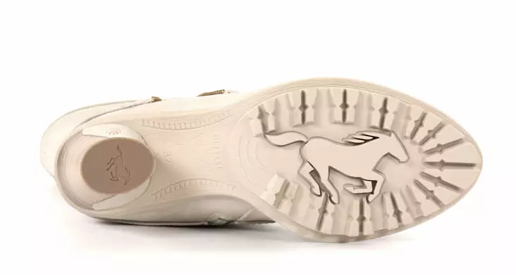 Mustang Women's Ankle Boots 1141-606-243 Ivory - Stilettoshop.eu