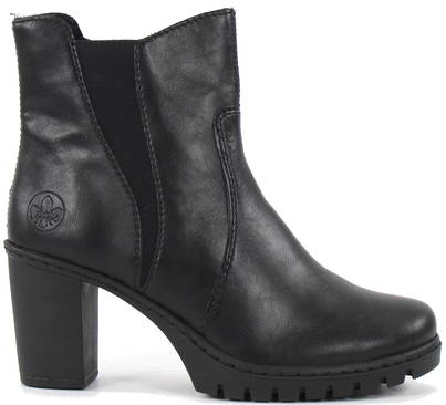 reiker ankle boots