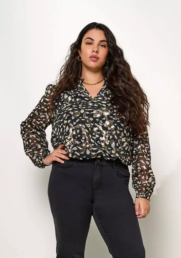Only Carmakoma women's plus size shirt V-Neck black/lurex - Women's long sleeved shirts - 137523 - 1
