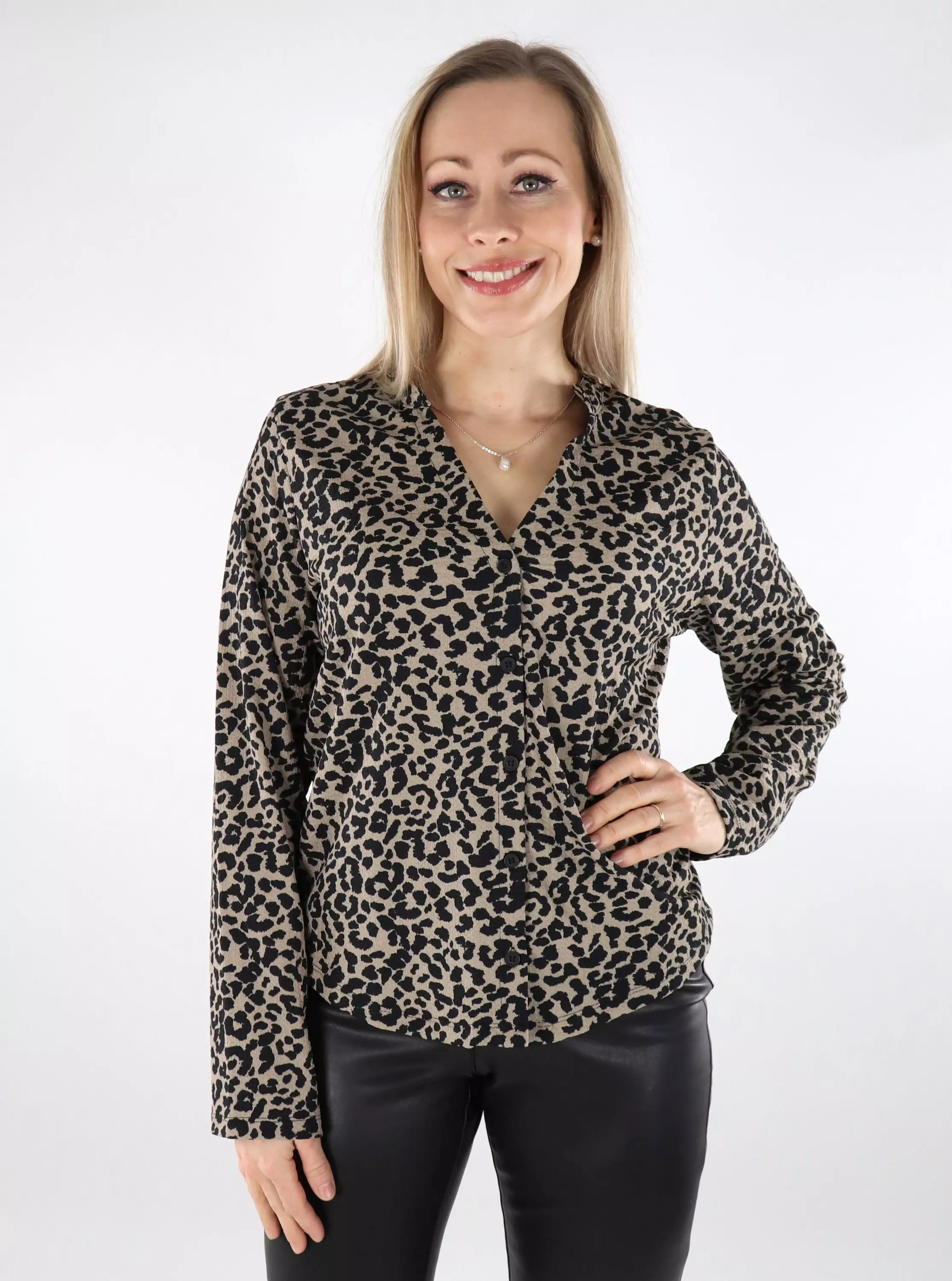 新作からSALEアイテム等お得な商品満載 Vero Moda women's shirt moon rock - Stilettoshop.eu webstore カットソー(長袖+七分)