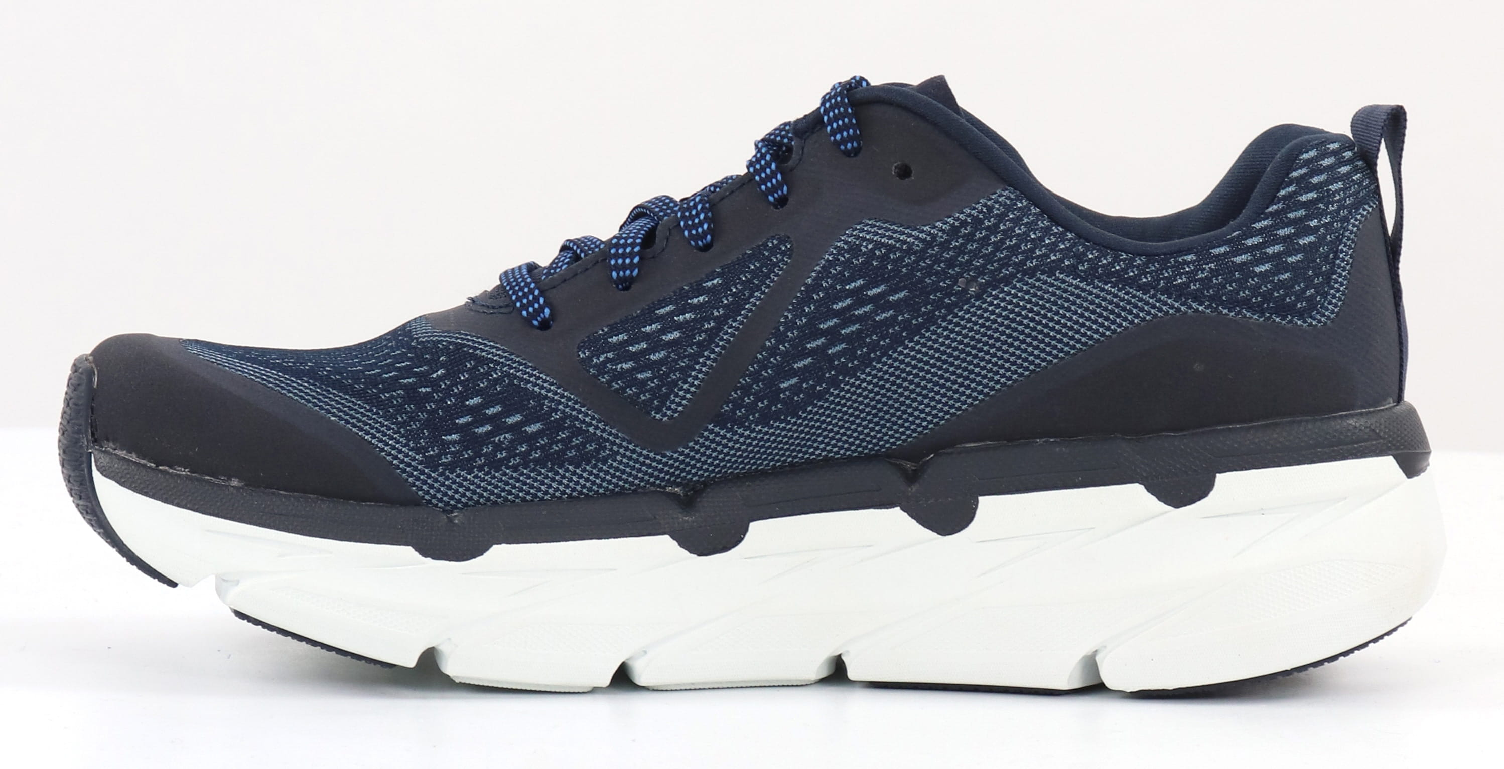 Skechers 1331 store