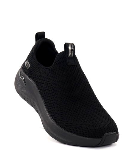 Zalora skechers store