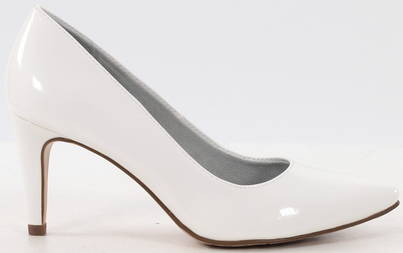 comfortable white pumps