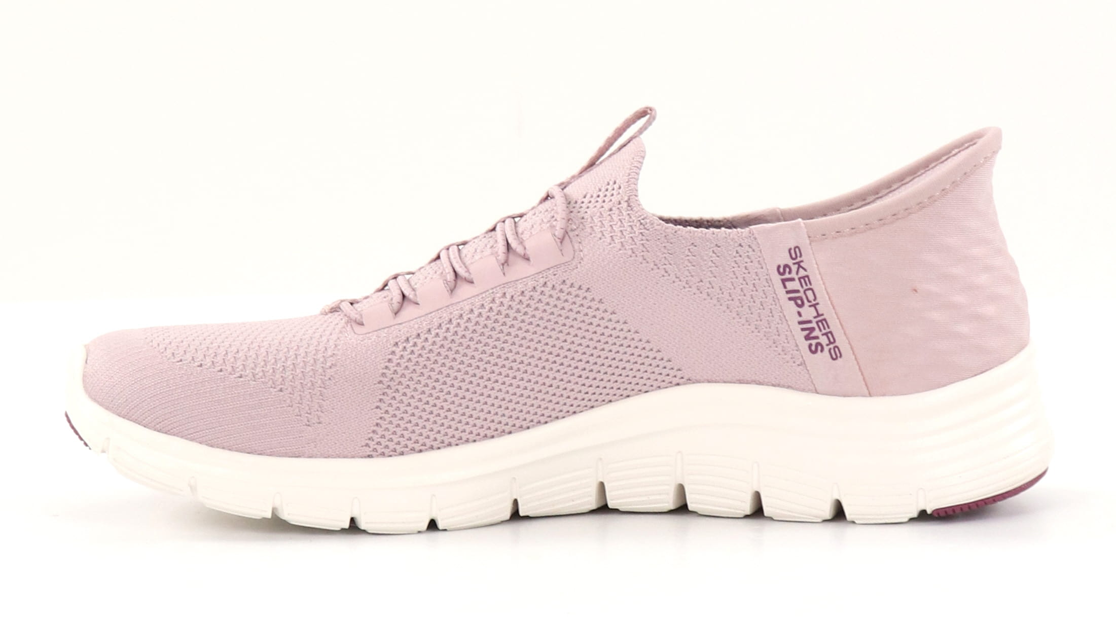 Sketchers women slip on sneakers deals