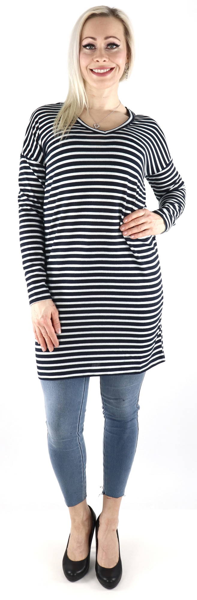 JDY Knitted Dress Harlow v-neck - Stilettoshop.eu webstore