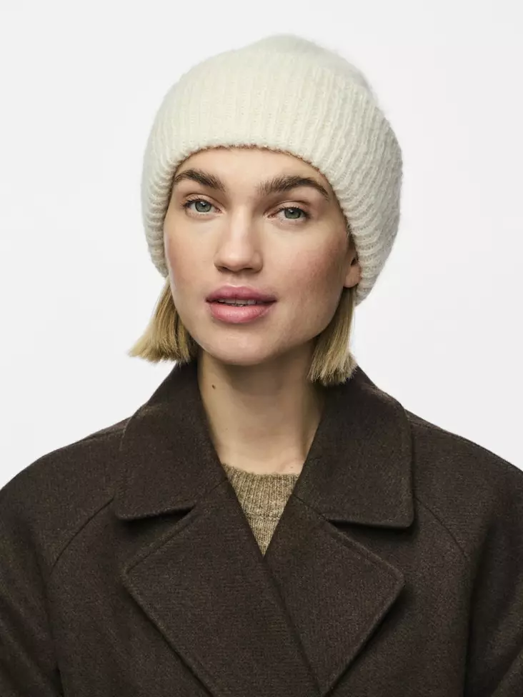 Pieces Beanie alpaca cloud dancer - Women's beanies and gloves - 139557 - 1