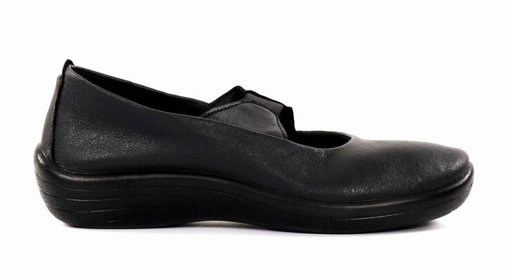 Arcopedico women's Walking shoes Itatiaia J65 GR black - Women's walking shoes - 136028 - 1