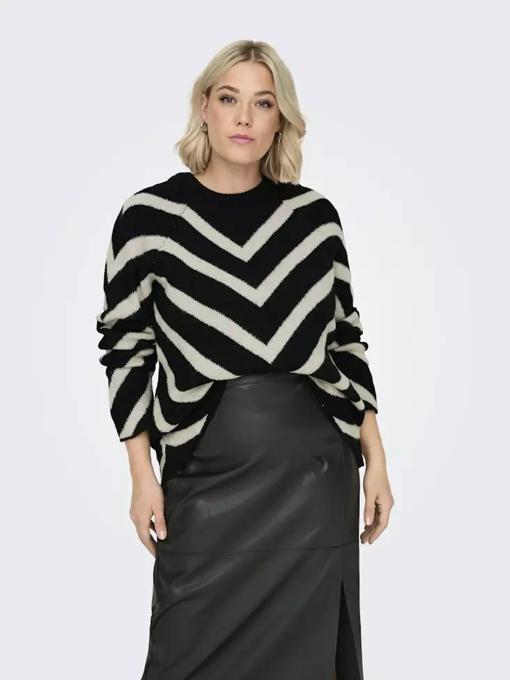 Only Carmakoma plus size sweater Pullover black/w.cloud dancer - Women's knitwear - 137138 - 1
